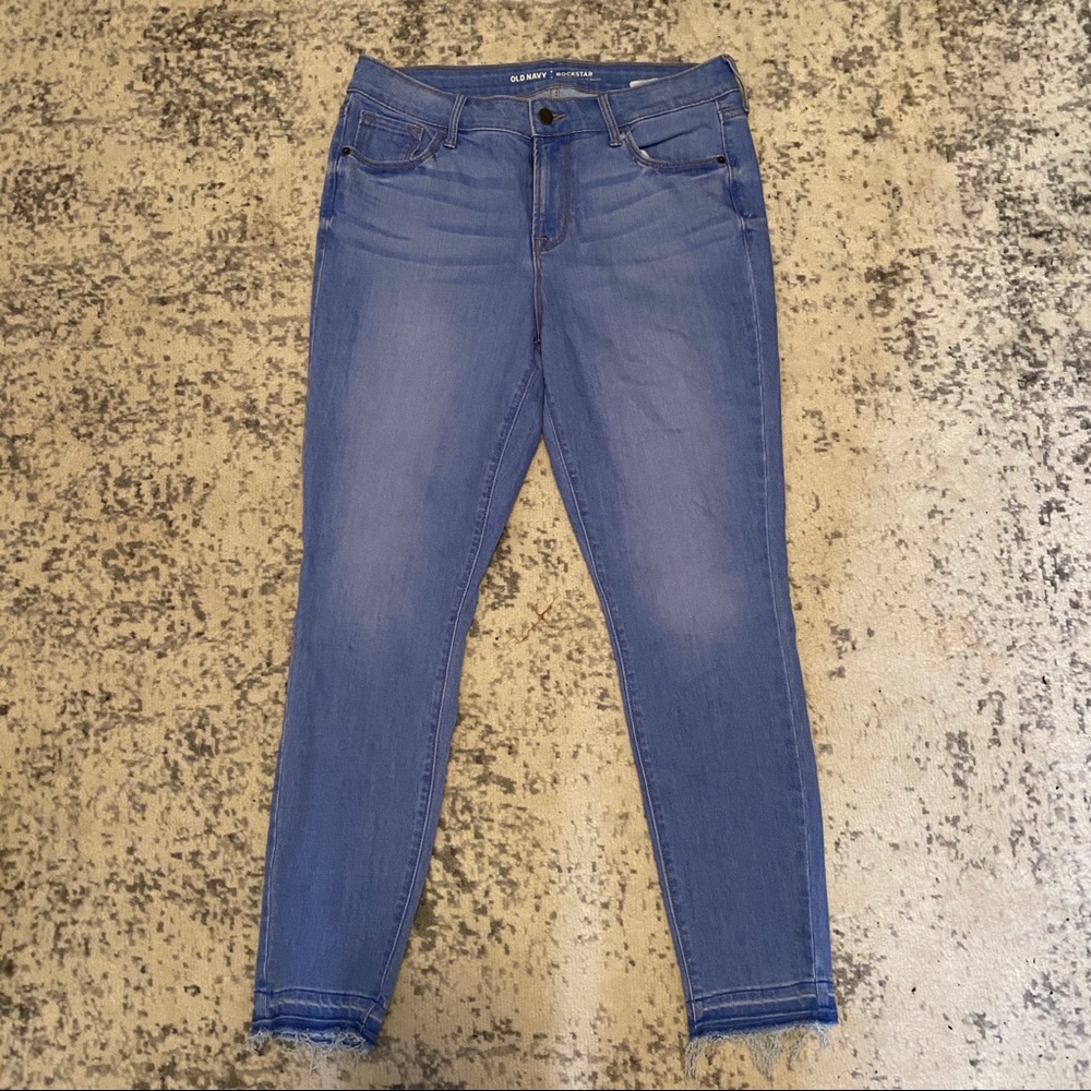 NWOT. Old Navy Rockstar Mid-Rise Jeans
